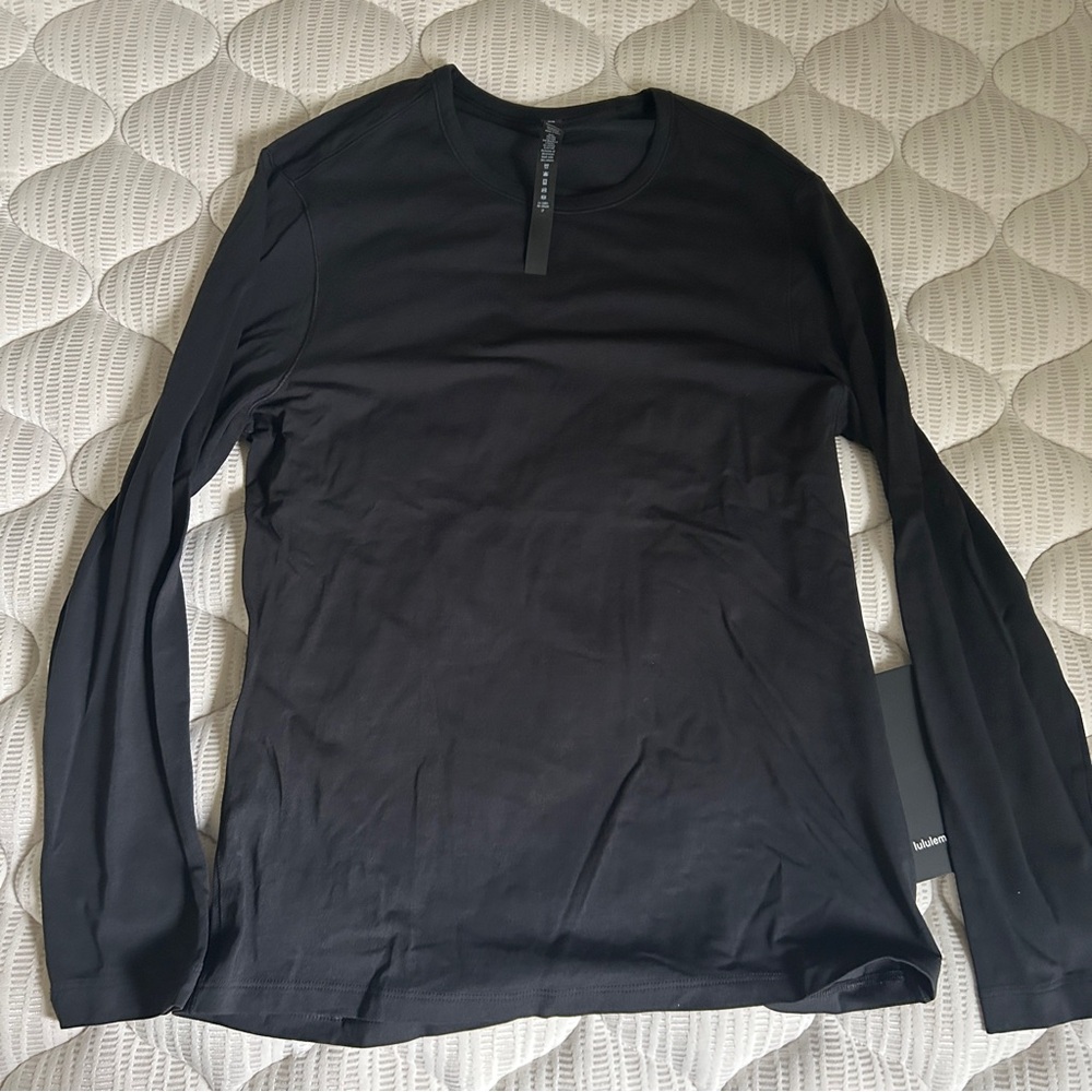 Lululemon Athletica Black 5 Year Basic Long Sleeve Tee